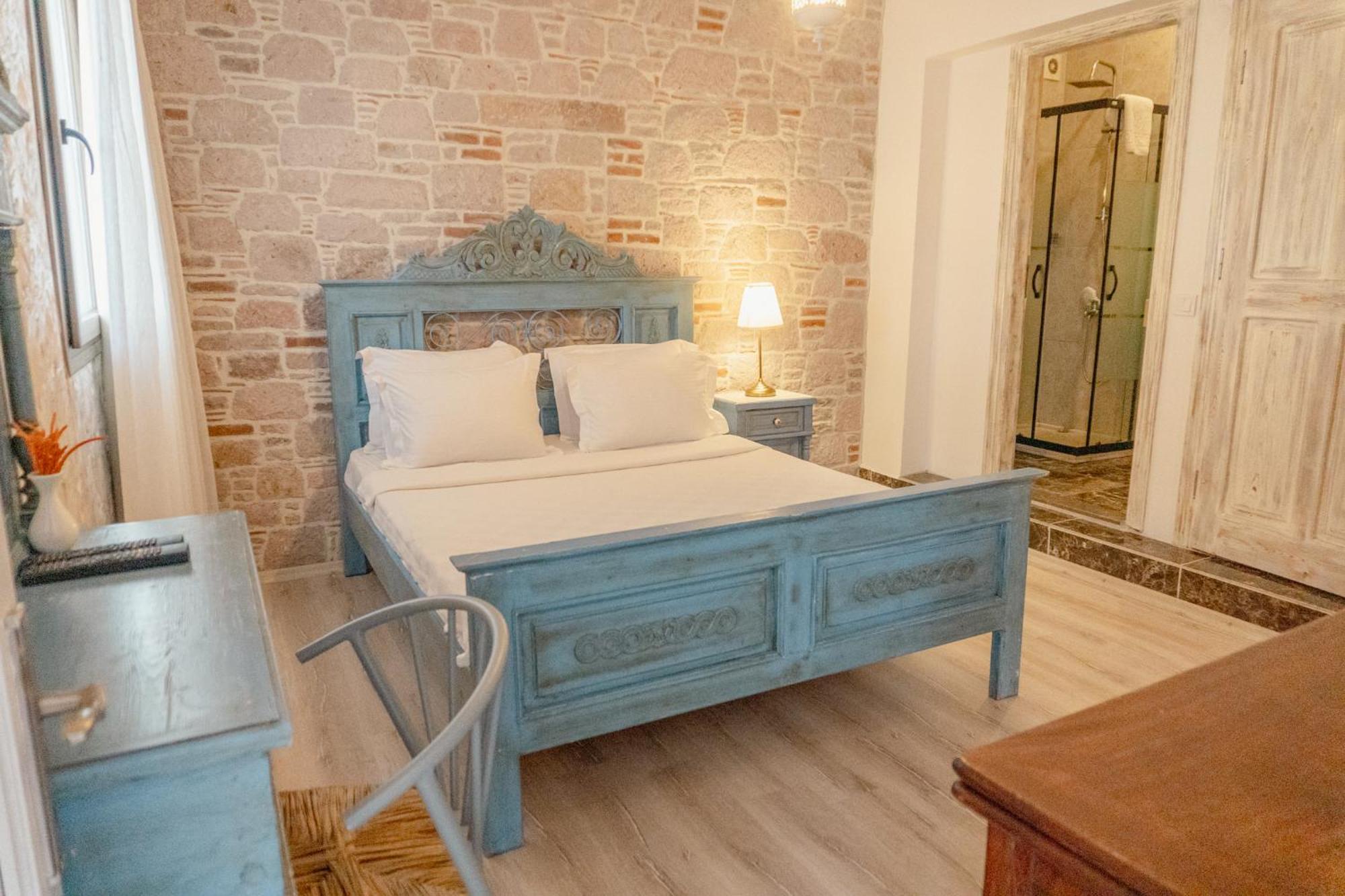 Cunda Mor Limon Otel Ayvalı Eksteriør bilde